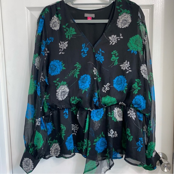 Vince Camuto Tops - Vince Camuto blouse